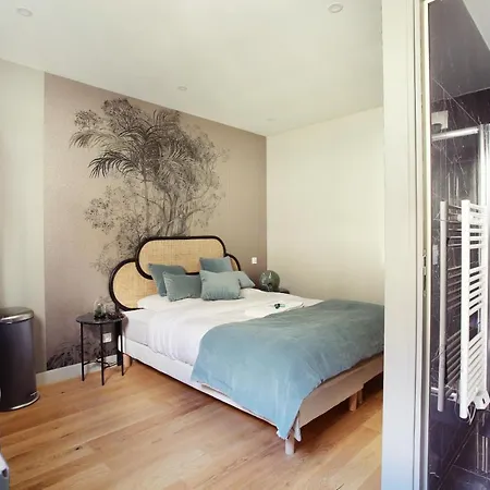 Centre De By Prestige Daire
