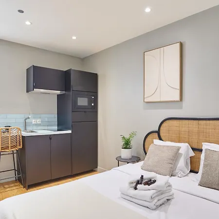 Centre De By Prestige 아파트 *