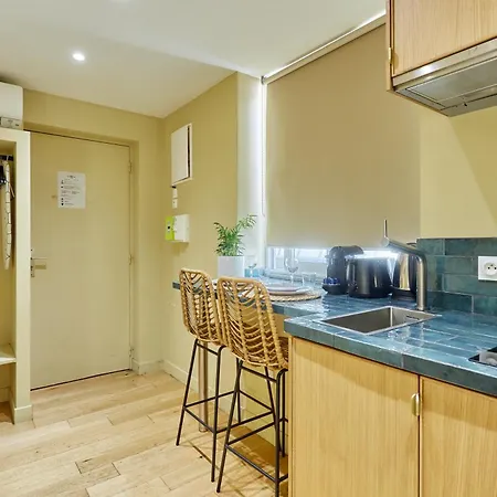 Centre De By Prestige 아파트 *