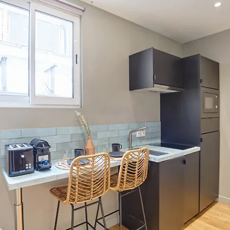 Centre De By Prestige 아파트 *