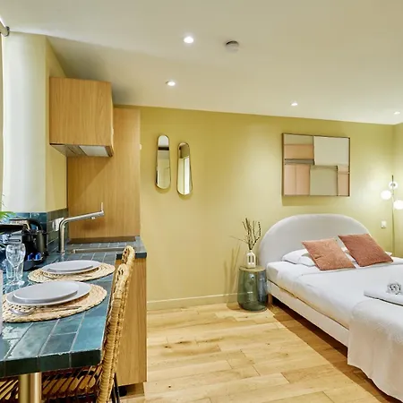 Apartment Centre De By Prestige